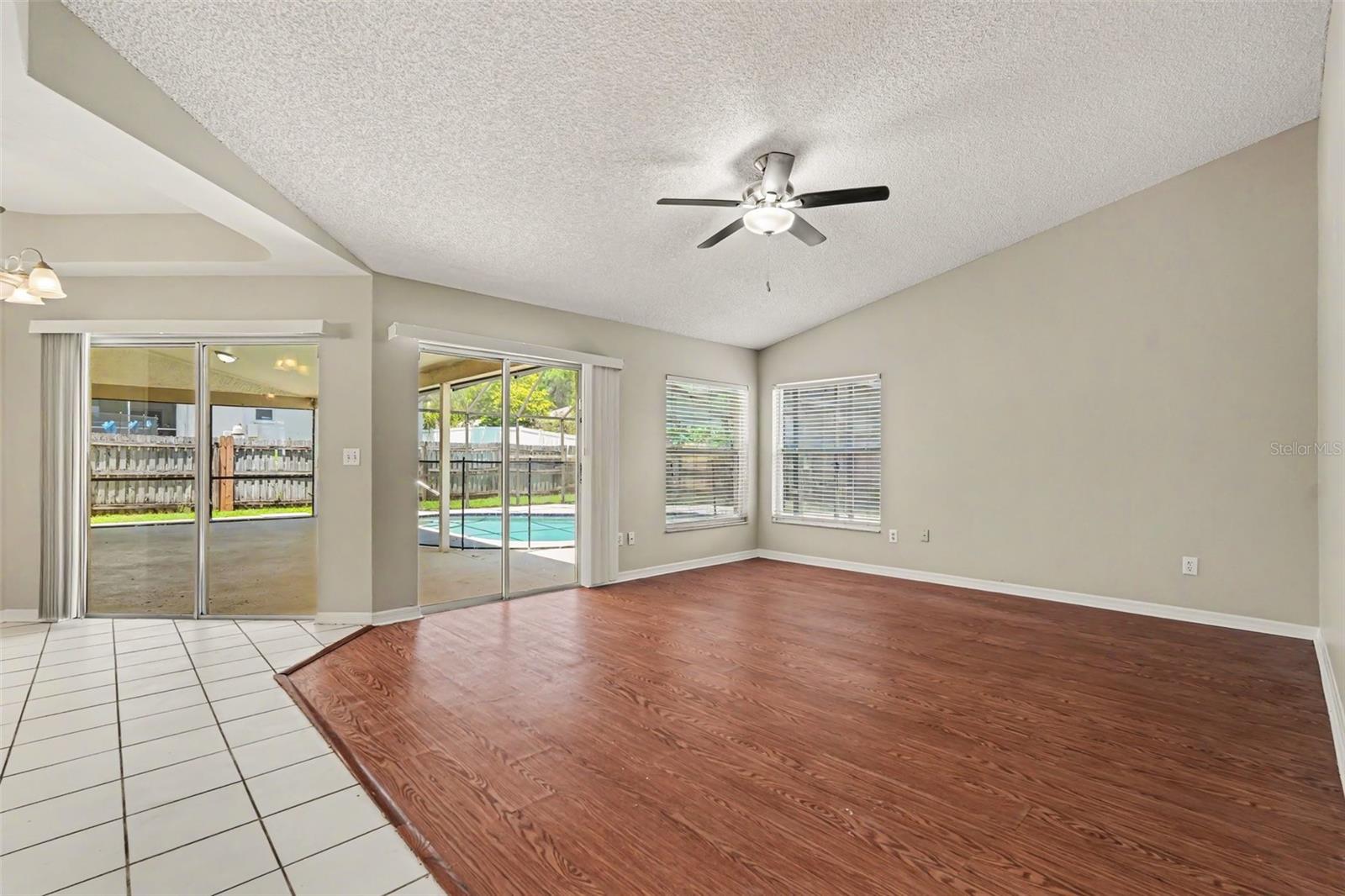 2909 Starmount Dr Property Photo 10