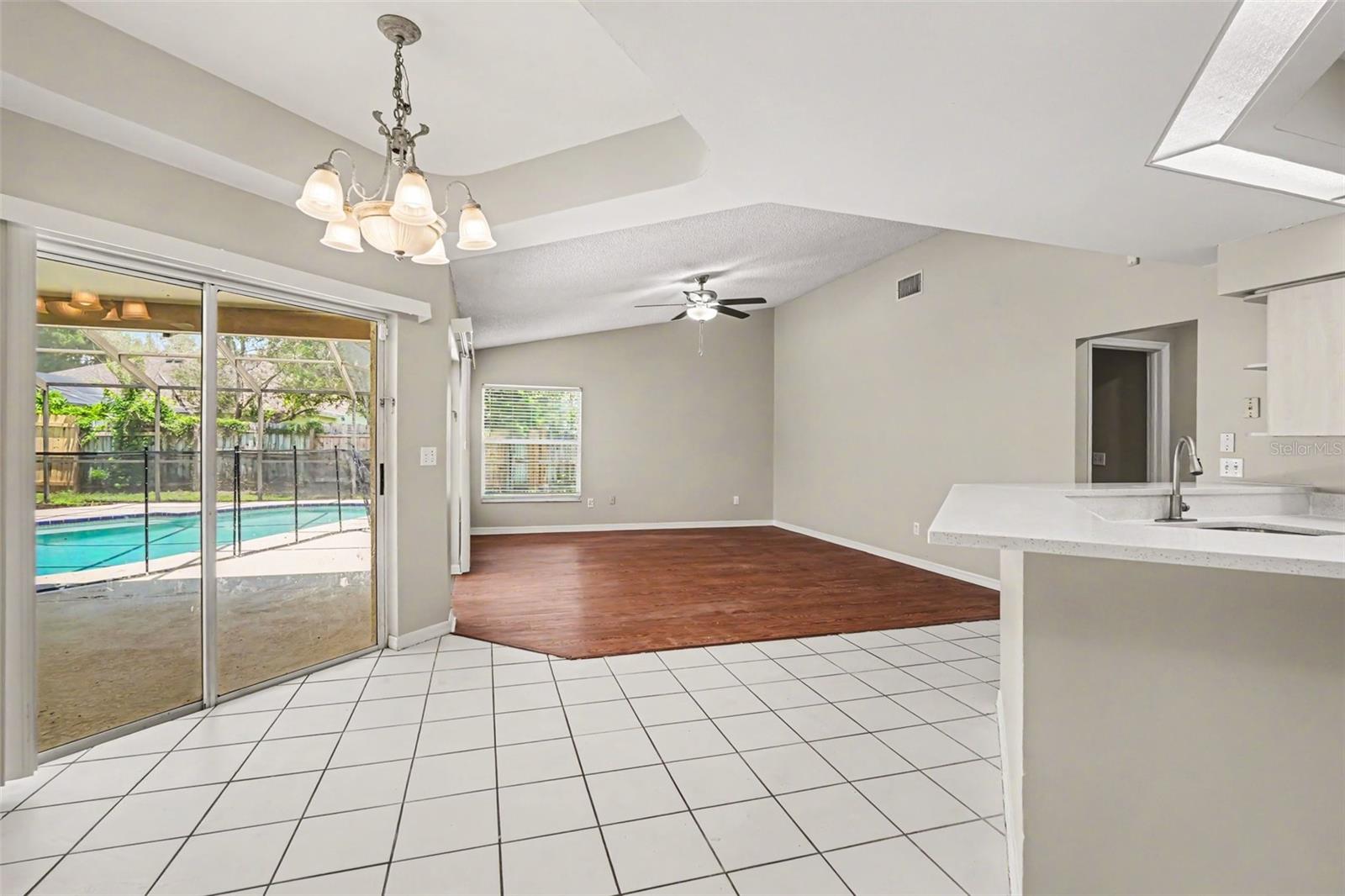 2909 Starmount Dr Property Photo 13