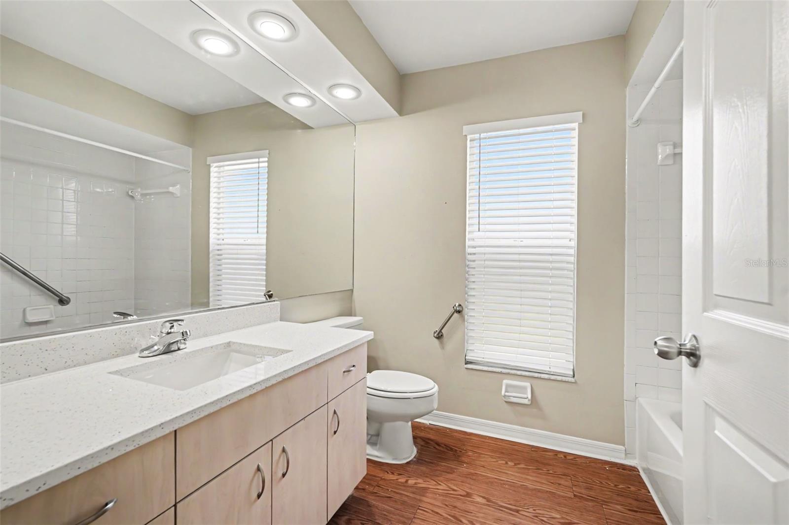2909 Starmount Dr Property Photo 23
