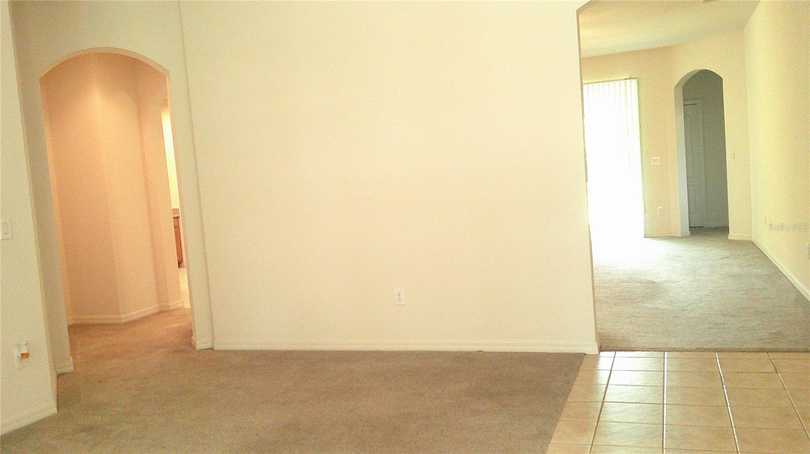 609 Cedar Waxwing Dr Property Photo 10