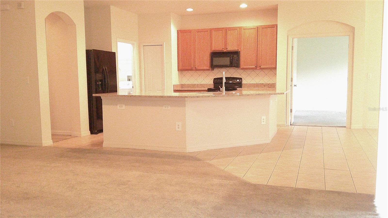 609 Cedar Waxwing Dr Property Photo 11