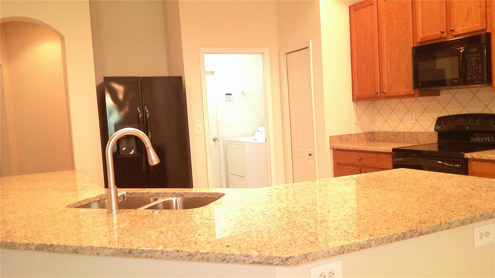 609 Cedar Waxwing Dr Property Photo 13