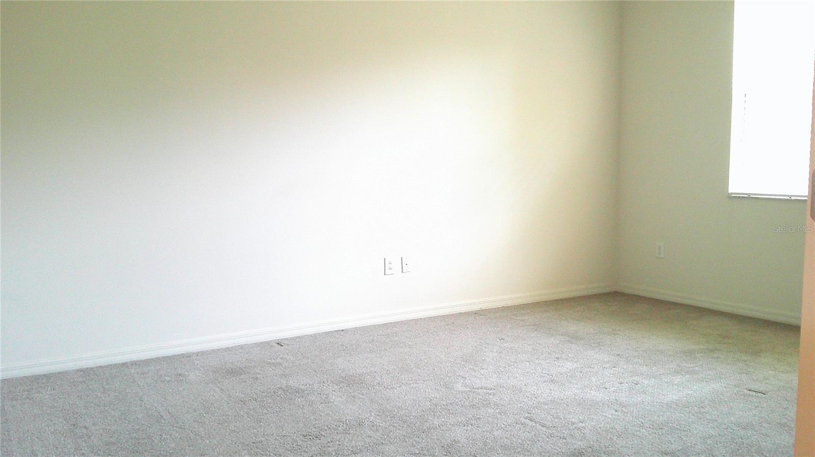 609 Cedar Waxwing Dr Property Photo 21