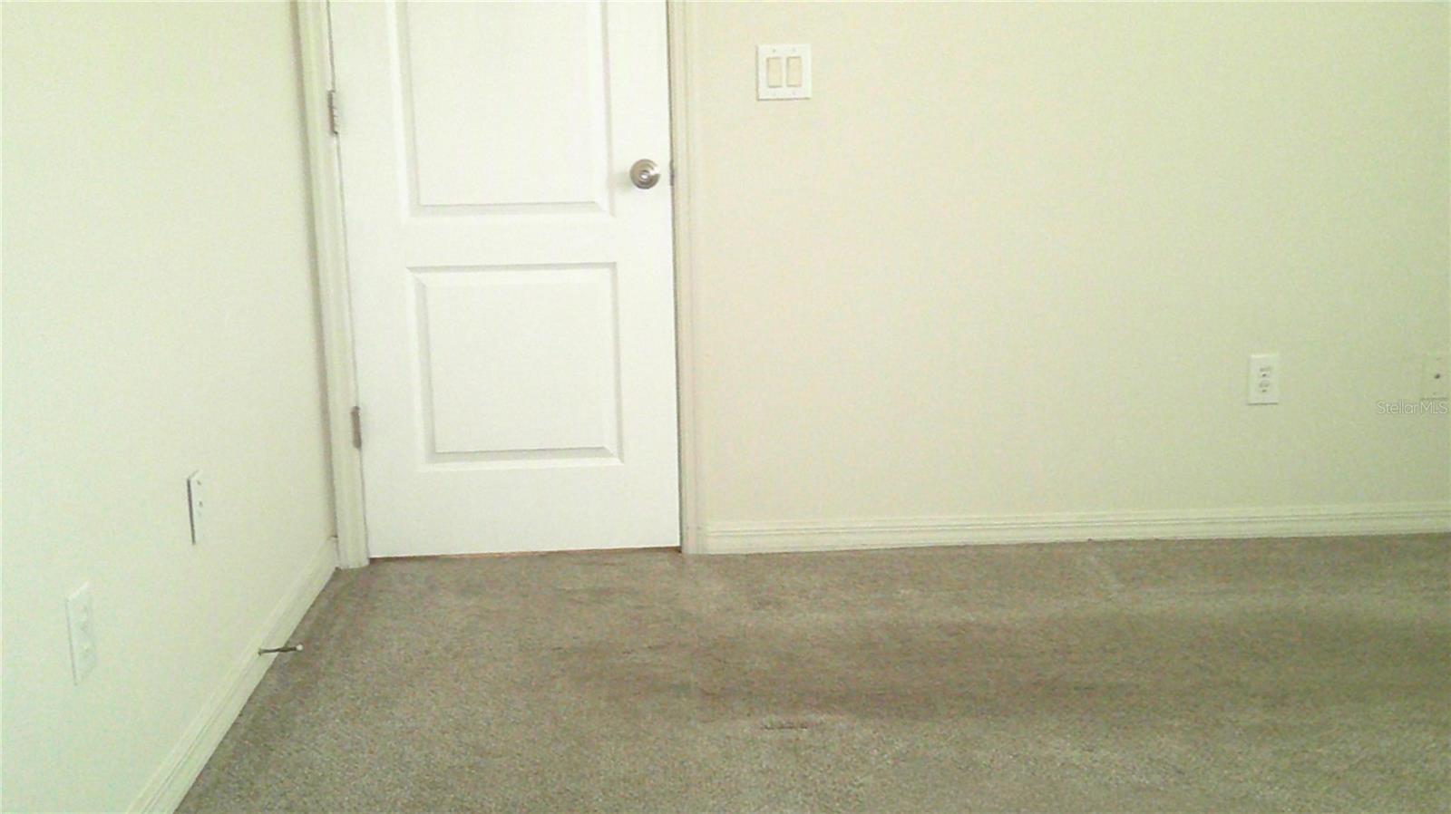 609 Cedar Waxwing Dr Property Photo 30