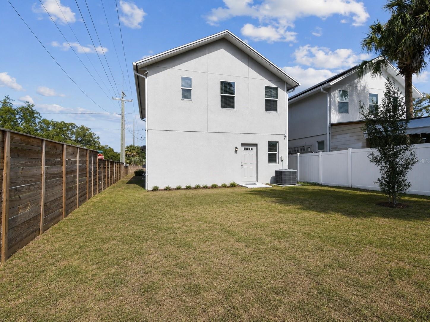 2601 E Lake Ave #a Property Photo 34