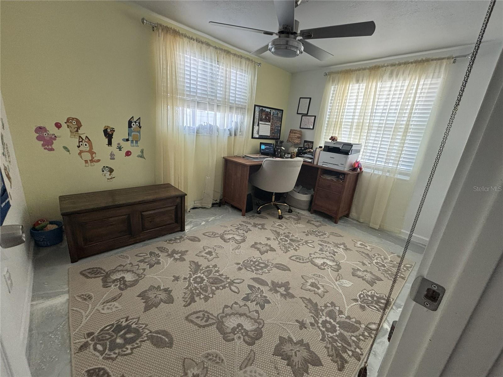 1002 Silver Palm Way Property Photo 16