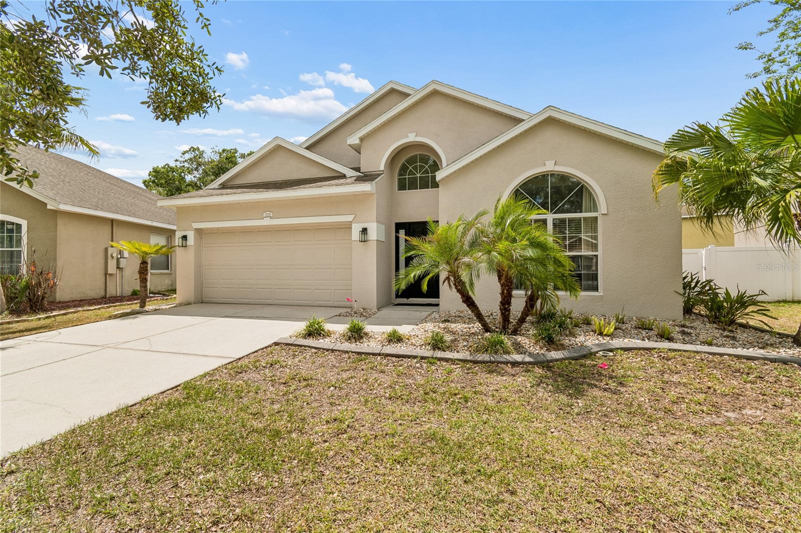 12155 Infinity Dr Property Photo 4