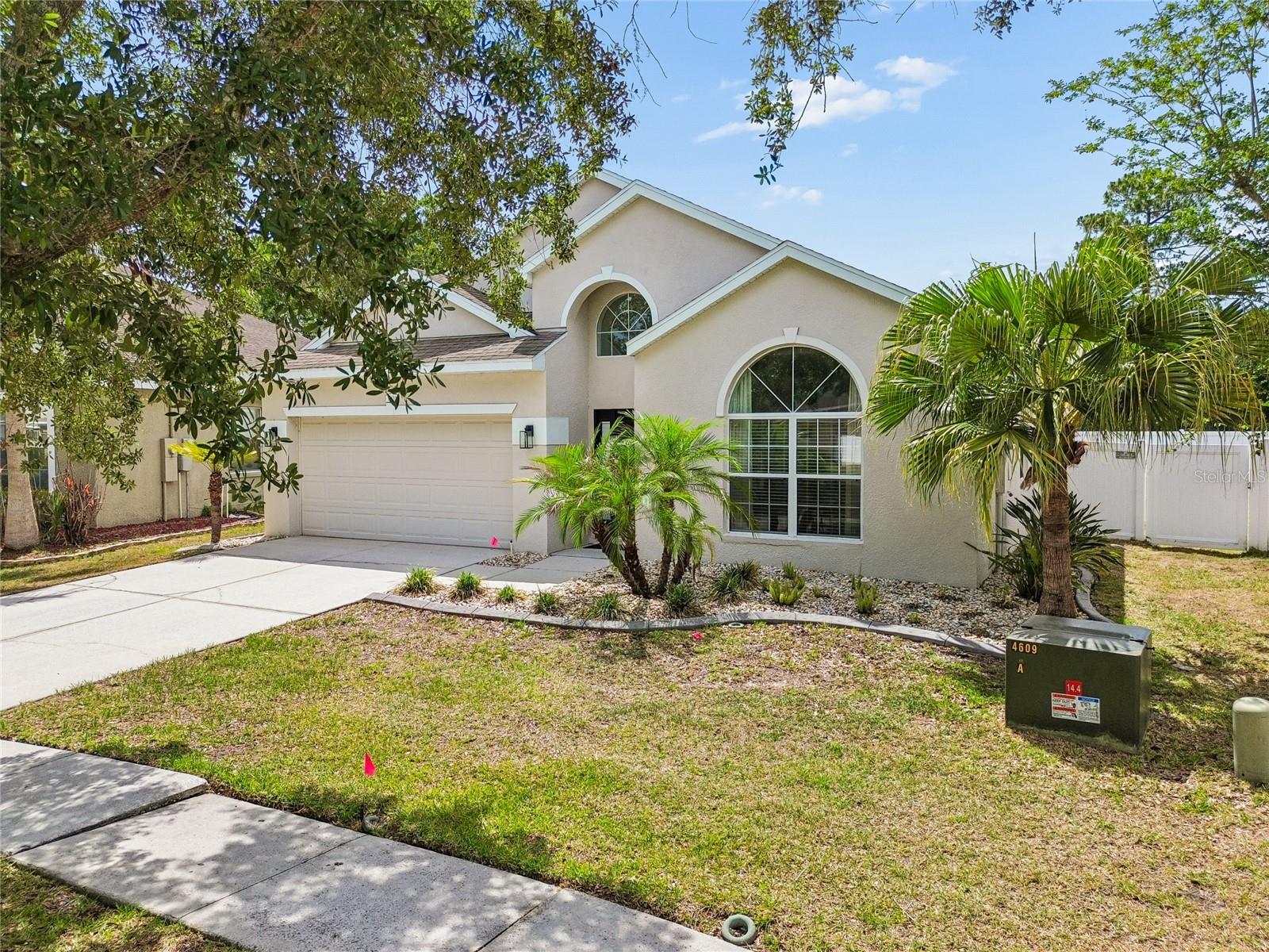 12155 Infinity Dr Property Photo 5