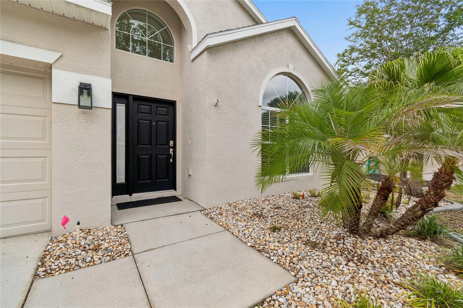 12155 Infinity Dr Property Photo 6
