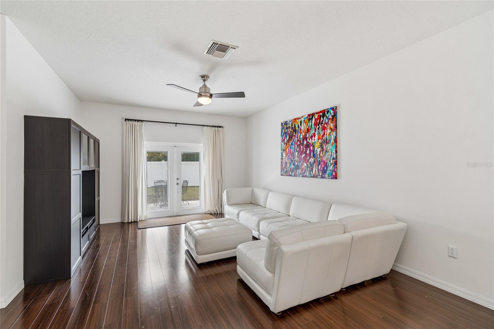 12155 Infinity Dr Property Photo 27