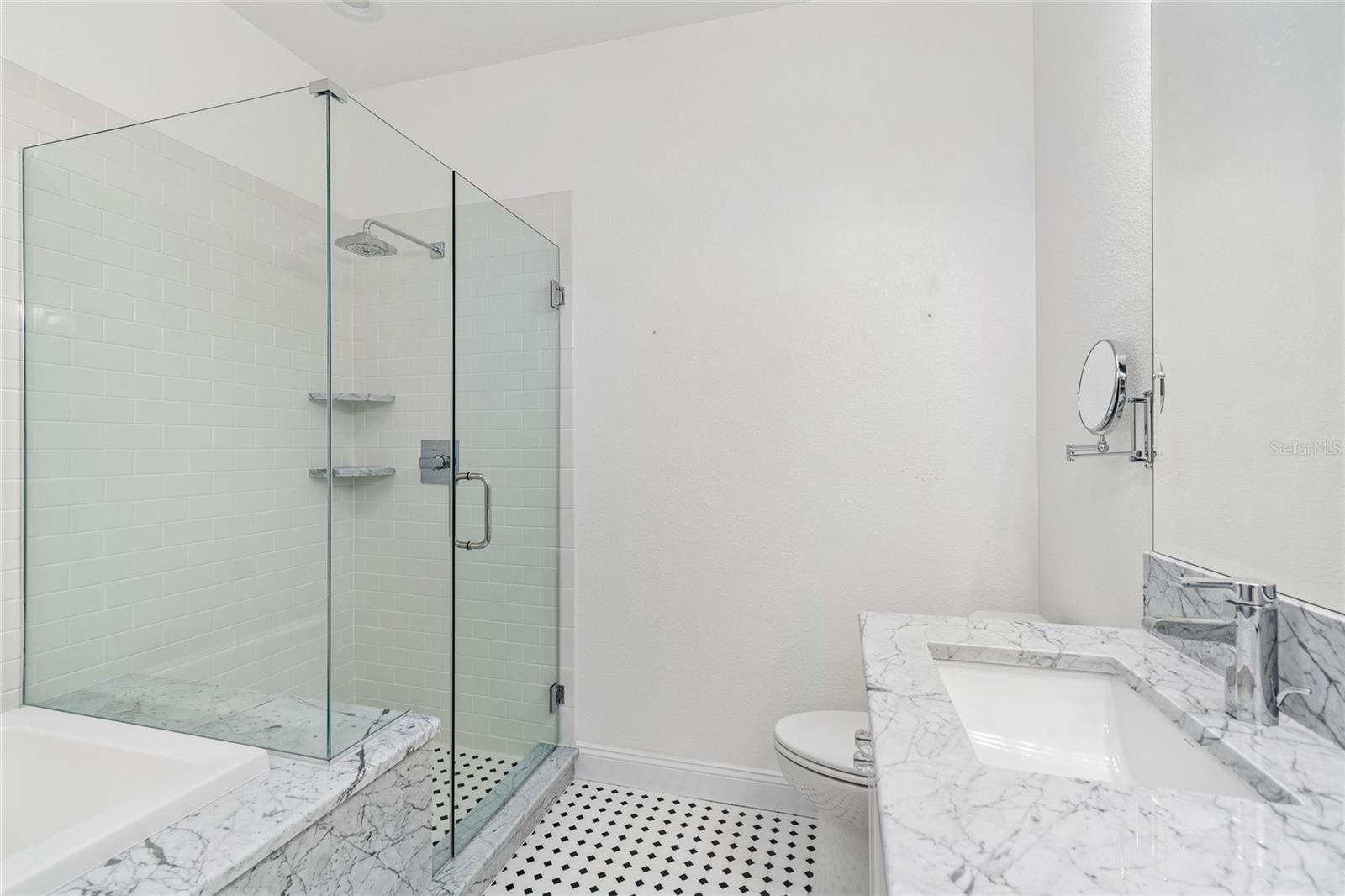 12155 Infinity Dr Property Photo 42