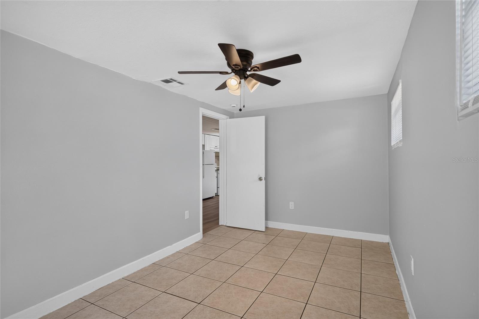 2947 Gillespie Ave Property Photo 16
