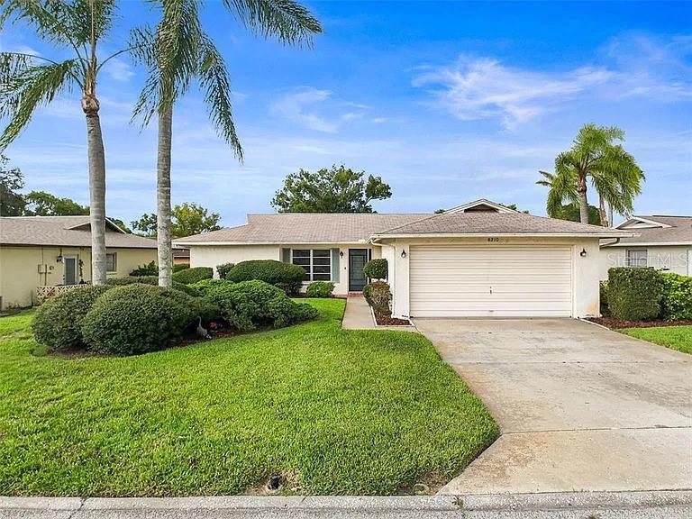8210 Lora Del Rio Dr Property Photo 1