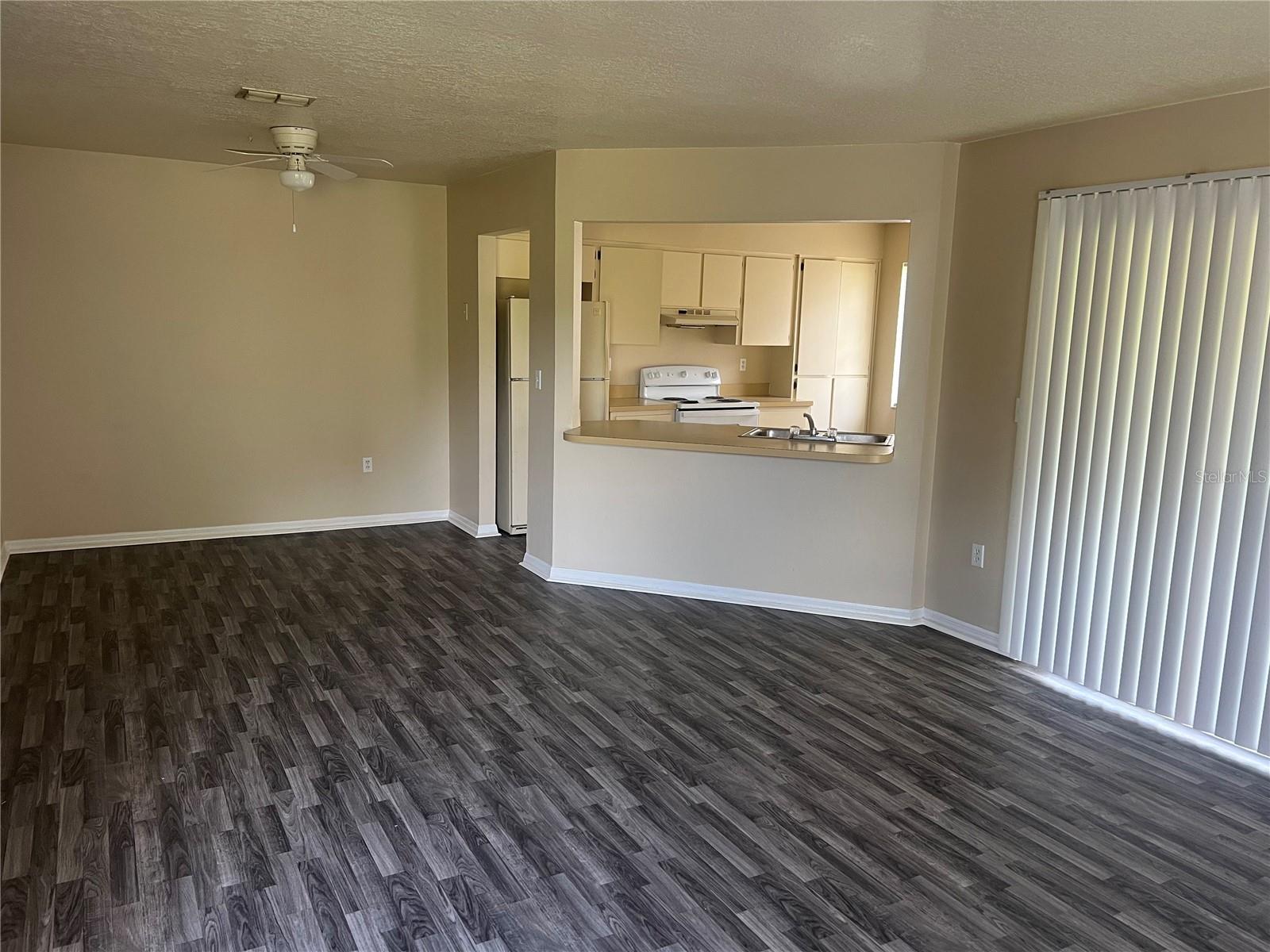 7266 Pond Cir Property Photo 4