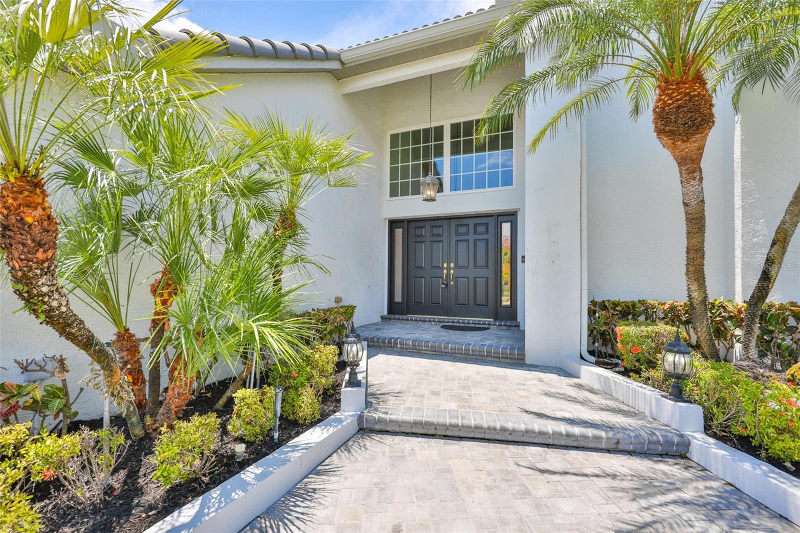 929 Symphony Isles Blvd Property Photo 7