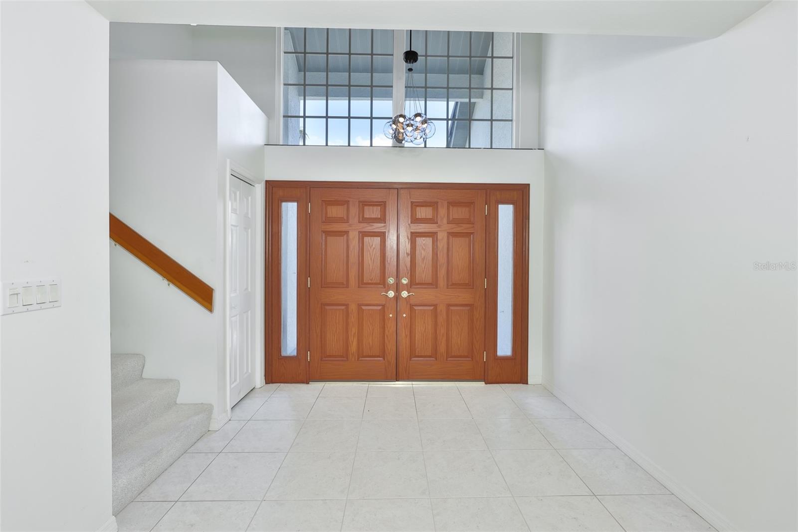 929 Symphony Isles Blvd Property Photo 8