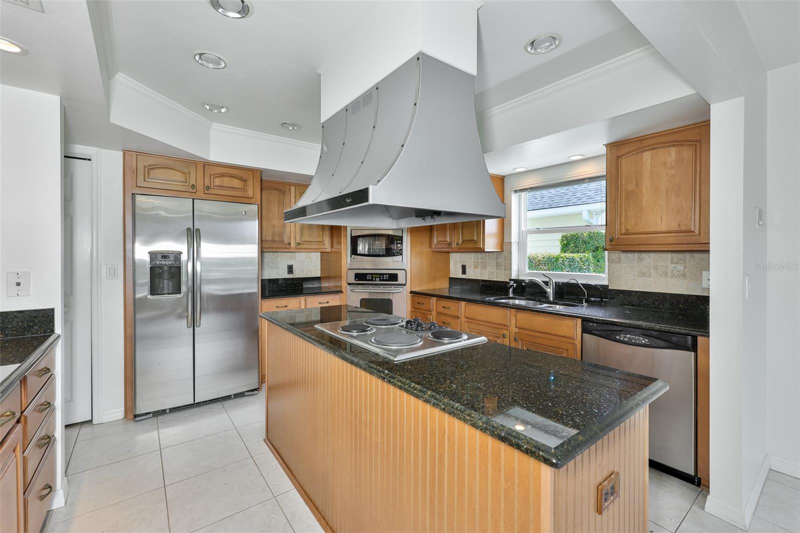 929 Symphony Isles Blvd Property Photo 19