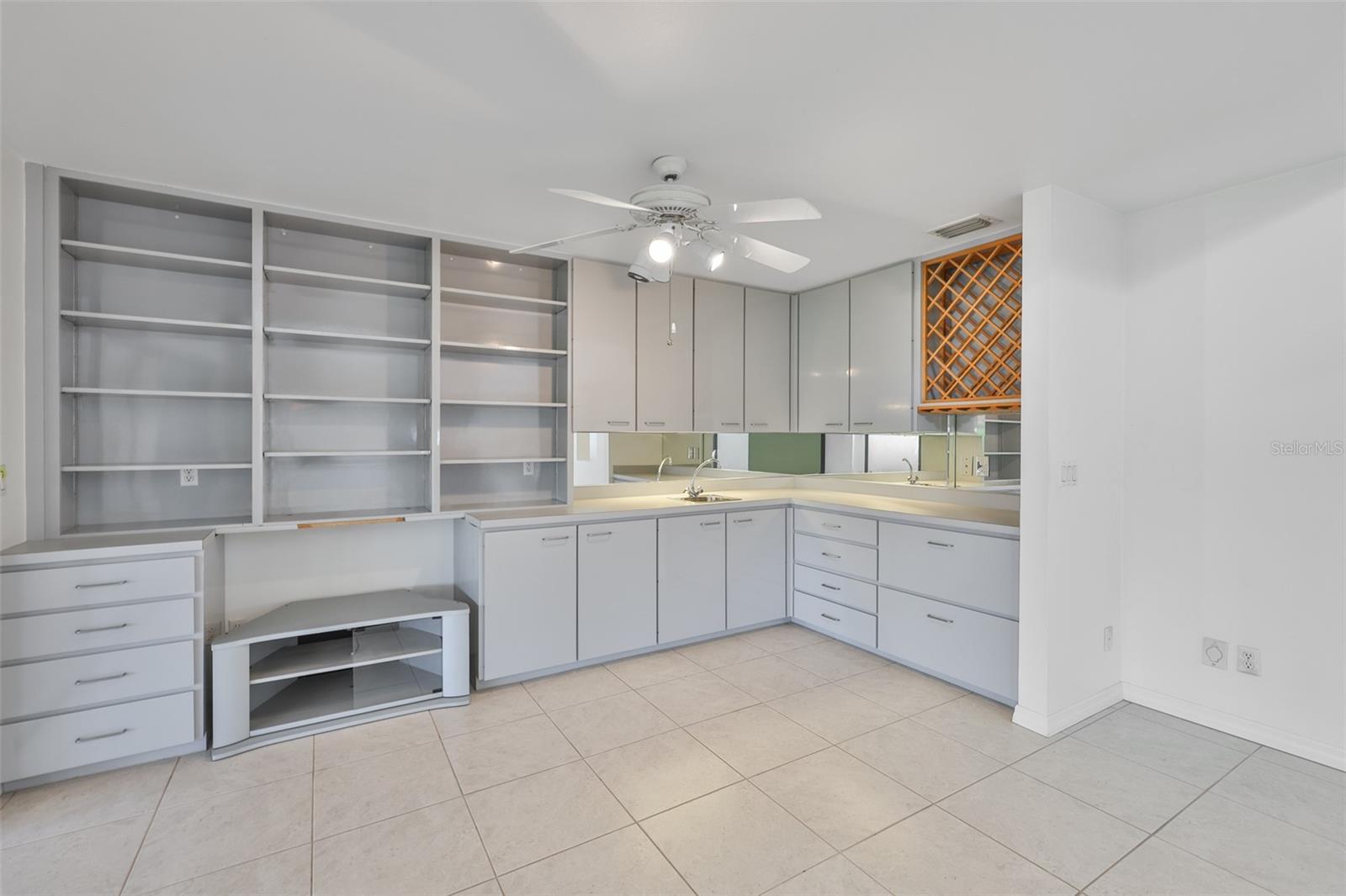 929 Symphony Isles Blvd Property Photo 22