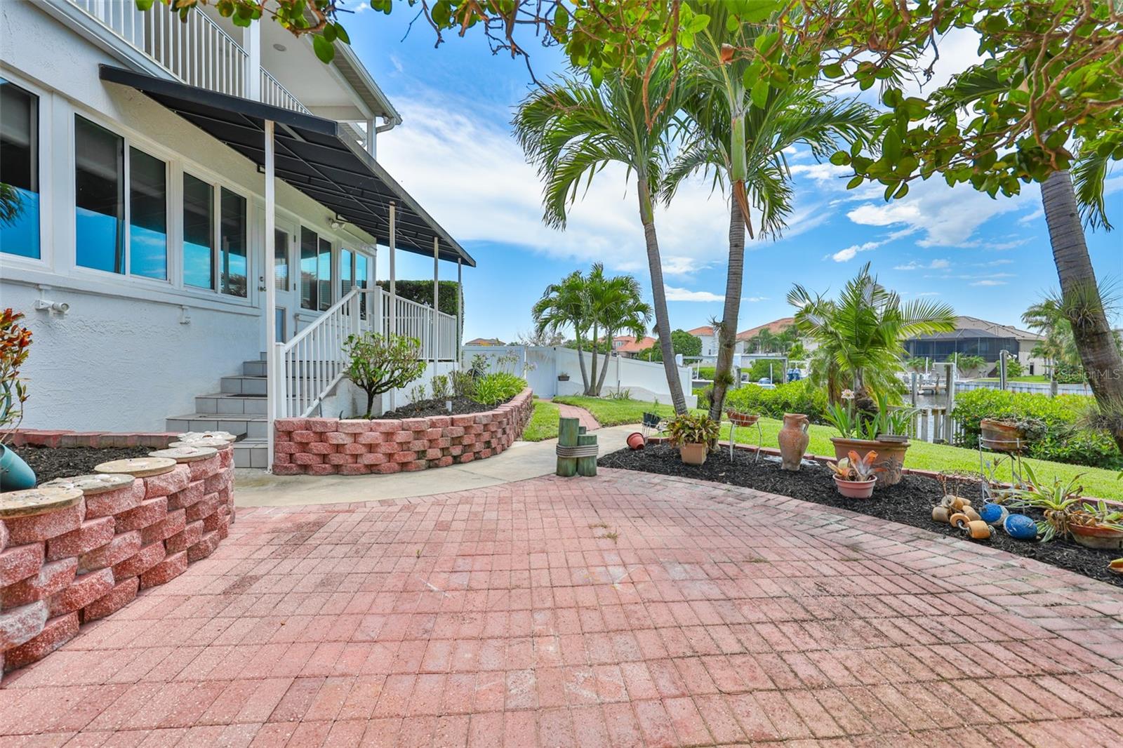 929 Symphony Isles Blvd Property Photo 46