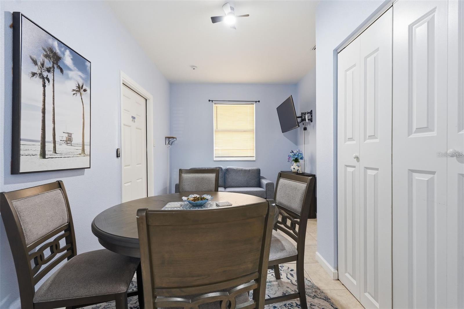 10107 N Aster Ave Property Photo 4