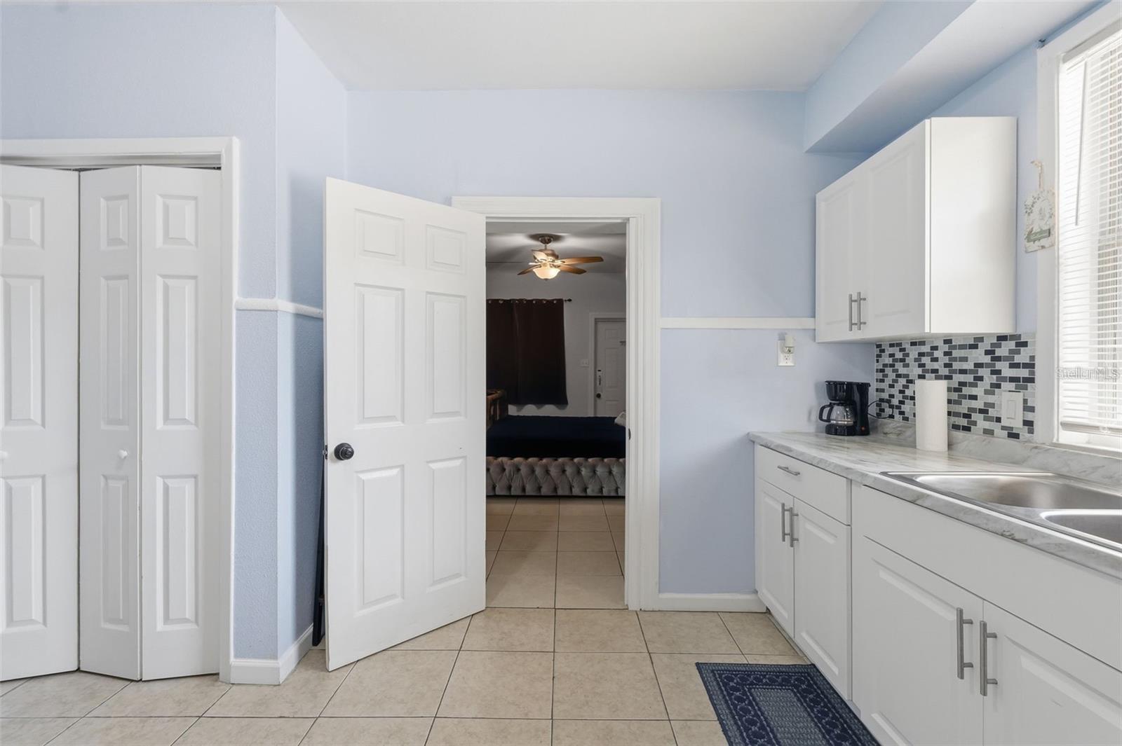 10107 N Aster Ave Property Photo 16