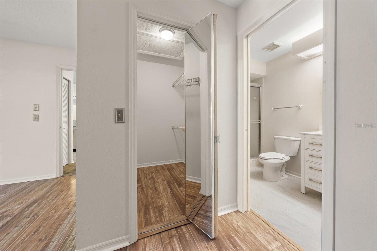 2069 Lakeview Dr Property Photo 21