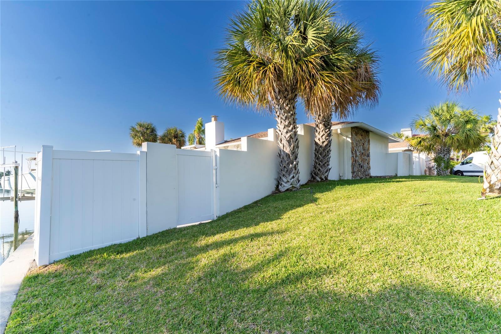 320 Harbor Psge Property Photo 55