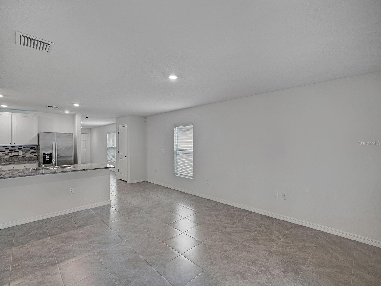 5586 Logan Cave Ave Property Photo 15