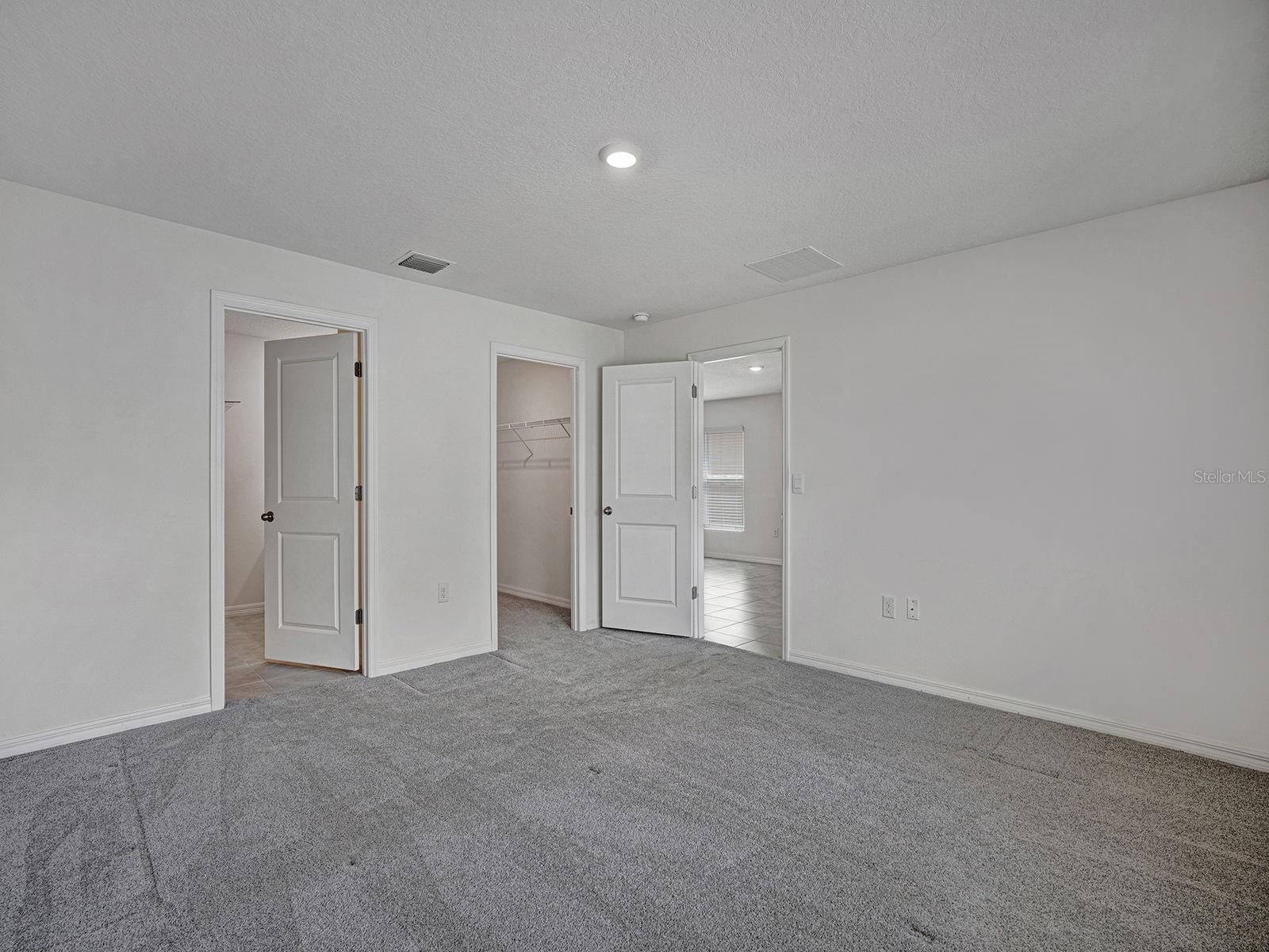 5586 Logan Cave Ave Property Photo 20