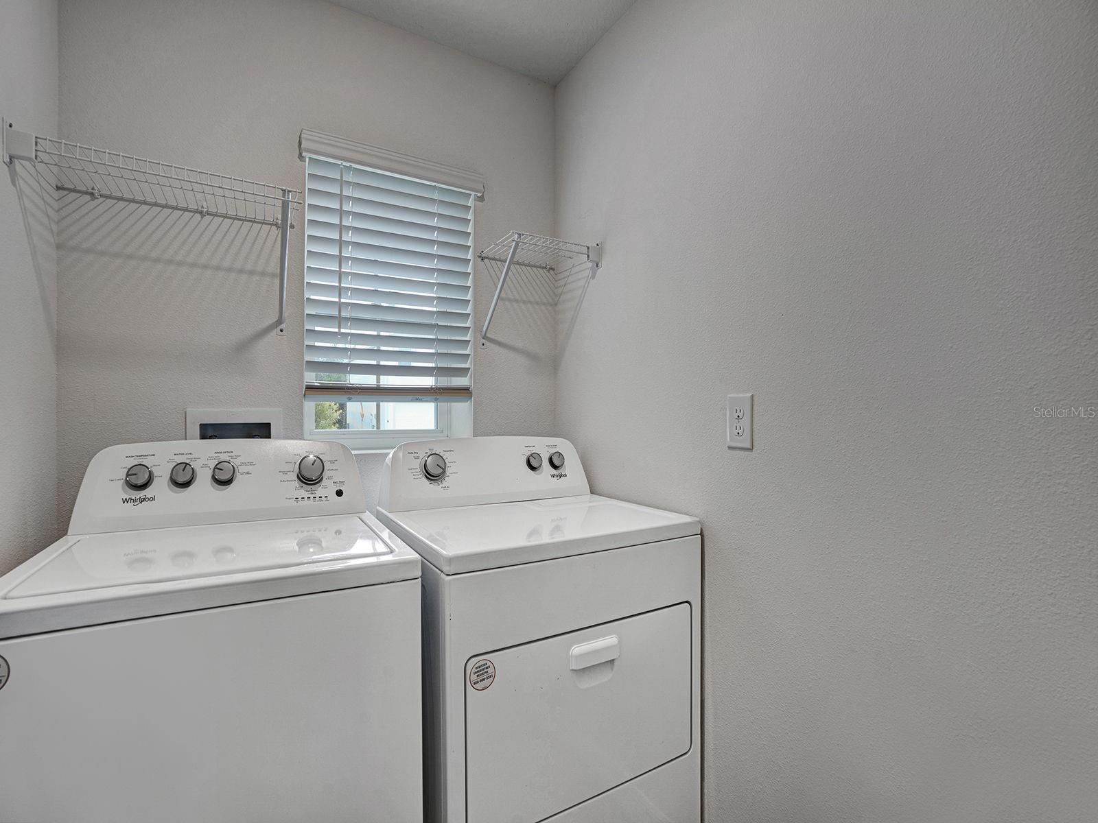 5586 Logan Cave Ave Property Photo 34