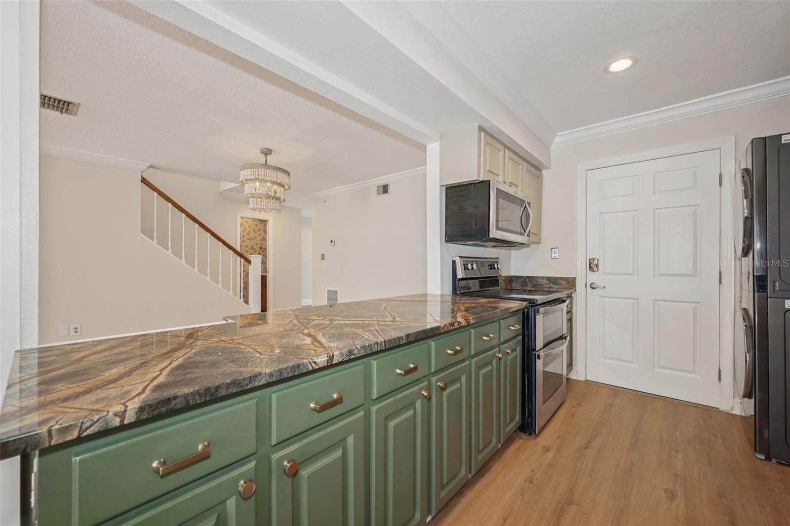 4510 W Fig St #c Property Photo 20