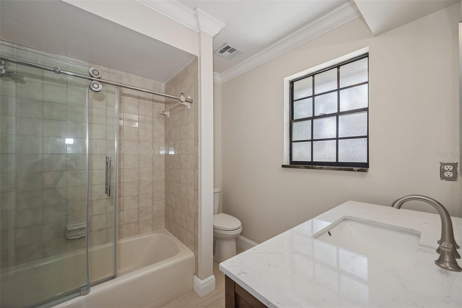 4510 W Fig St #c Property Photo 37