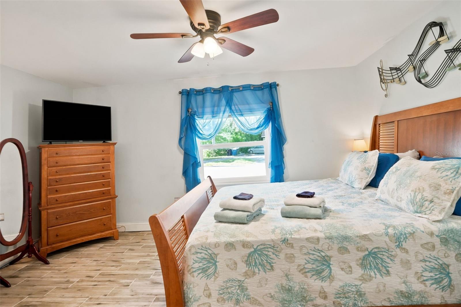 1257 Franklin St Property Photo 37