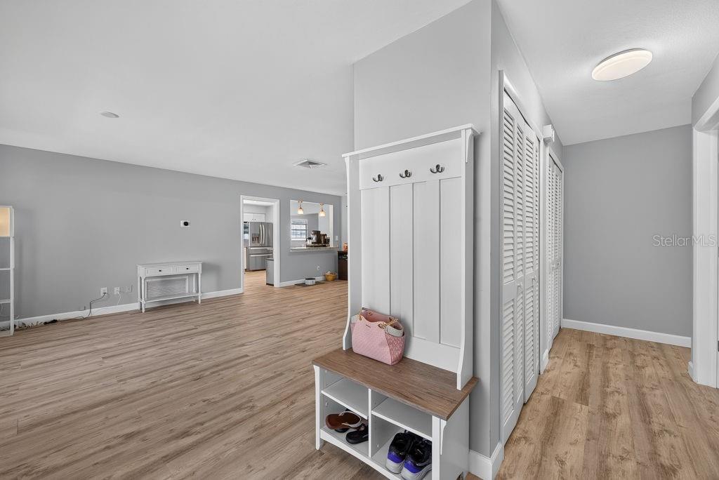 2159 Greenbriar Blvd Property Photo 3