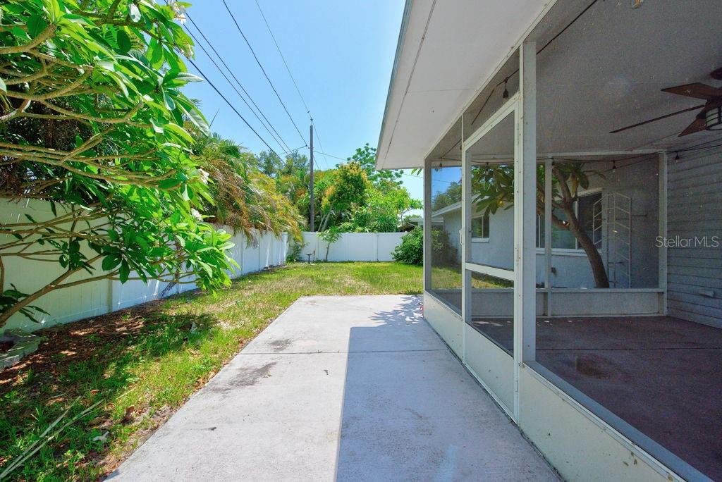 2159 Greenbriar Blvd Property Photo 38