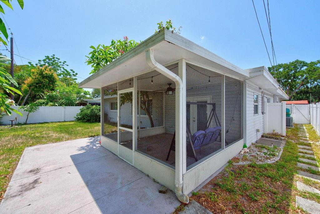 2159 Greenbriar Blvd Property Photo 39