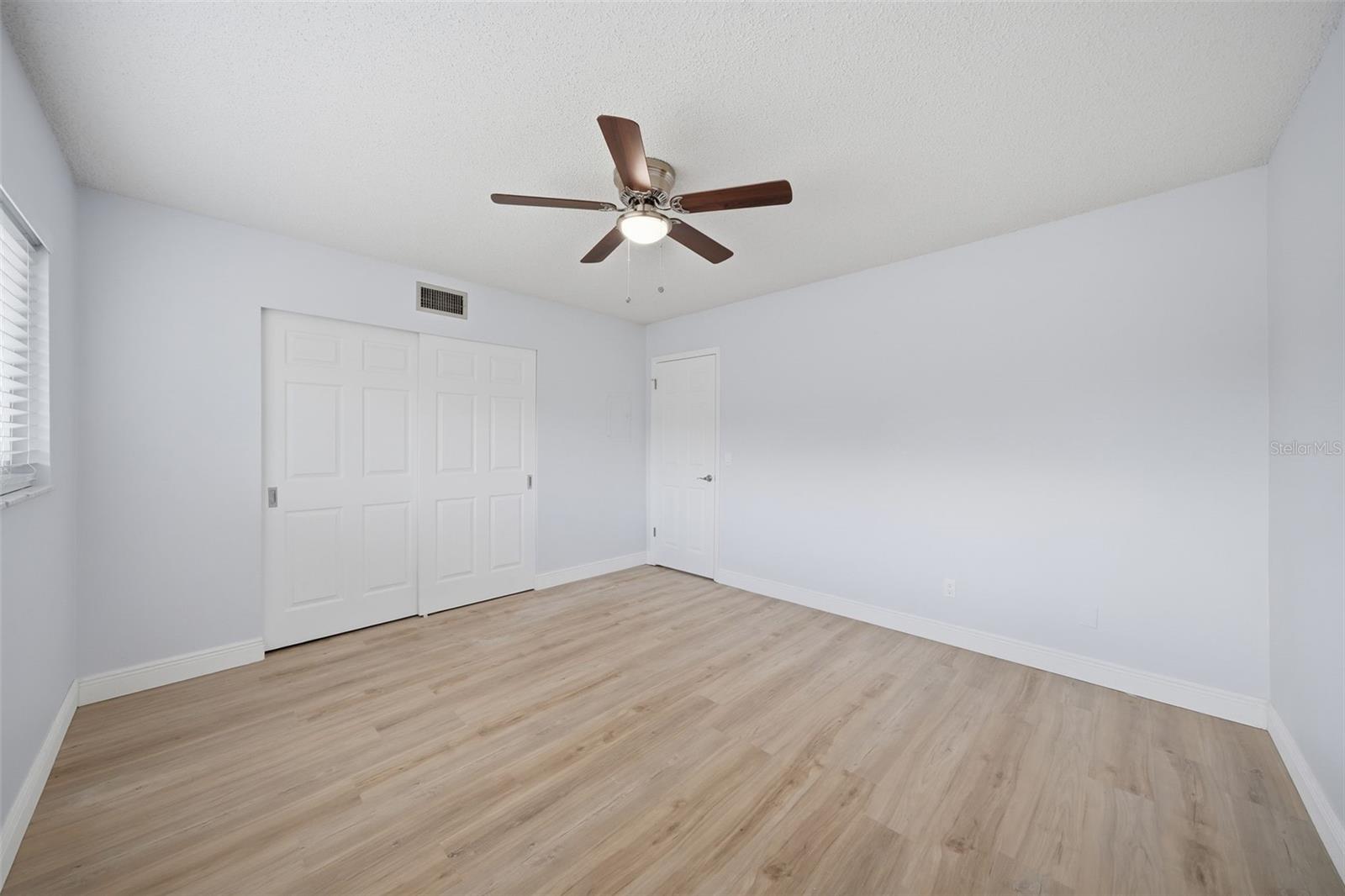 2401 Ecuadorian Way #19 Property Photo 21