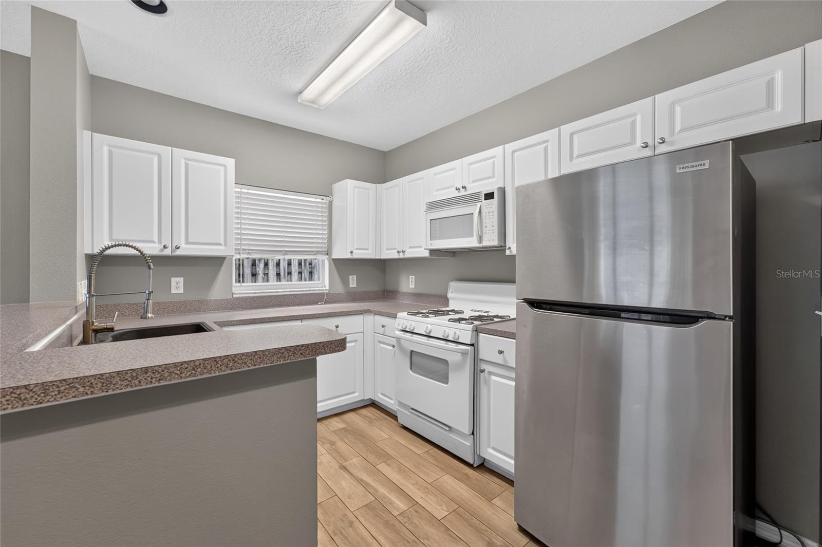 15032 Deer Meadow Dr Property Photo 6