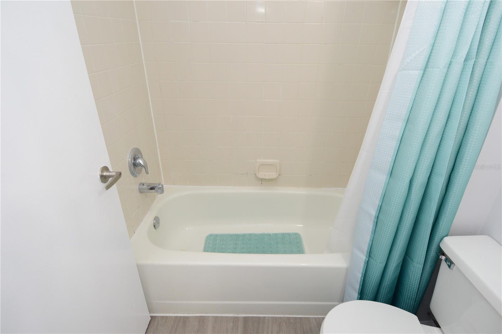 11901 4th St N #6106 Property Photo 40