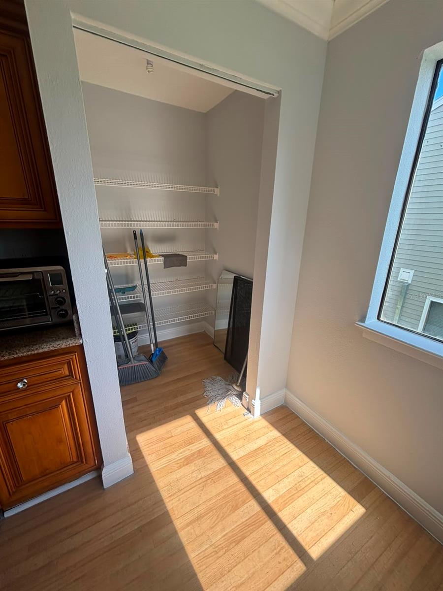 7298 Ulmerton Rd #407 Property Photo 12