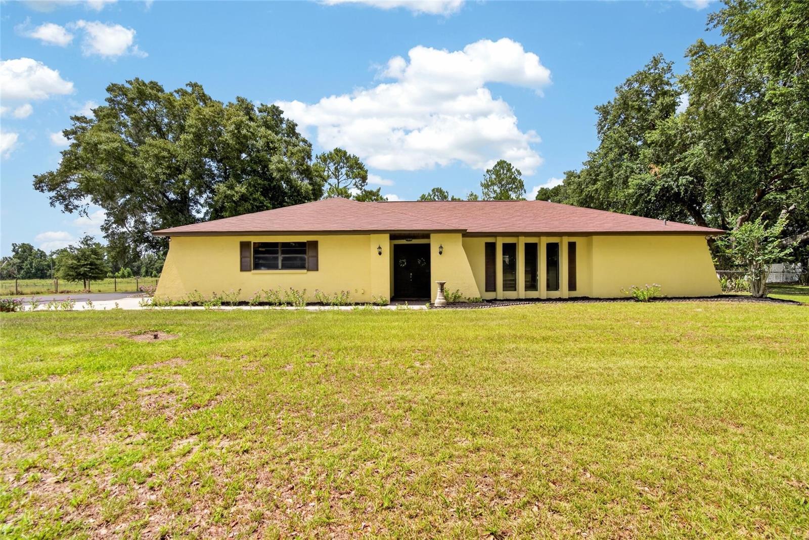 3708 Joe Sanchez Rd Property Photo 4