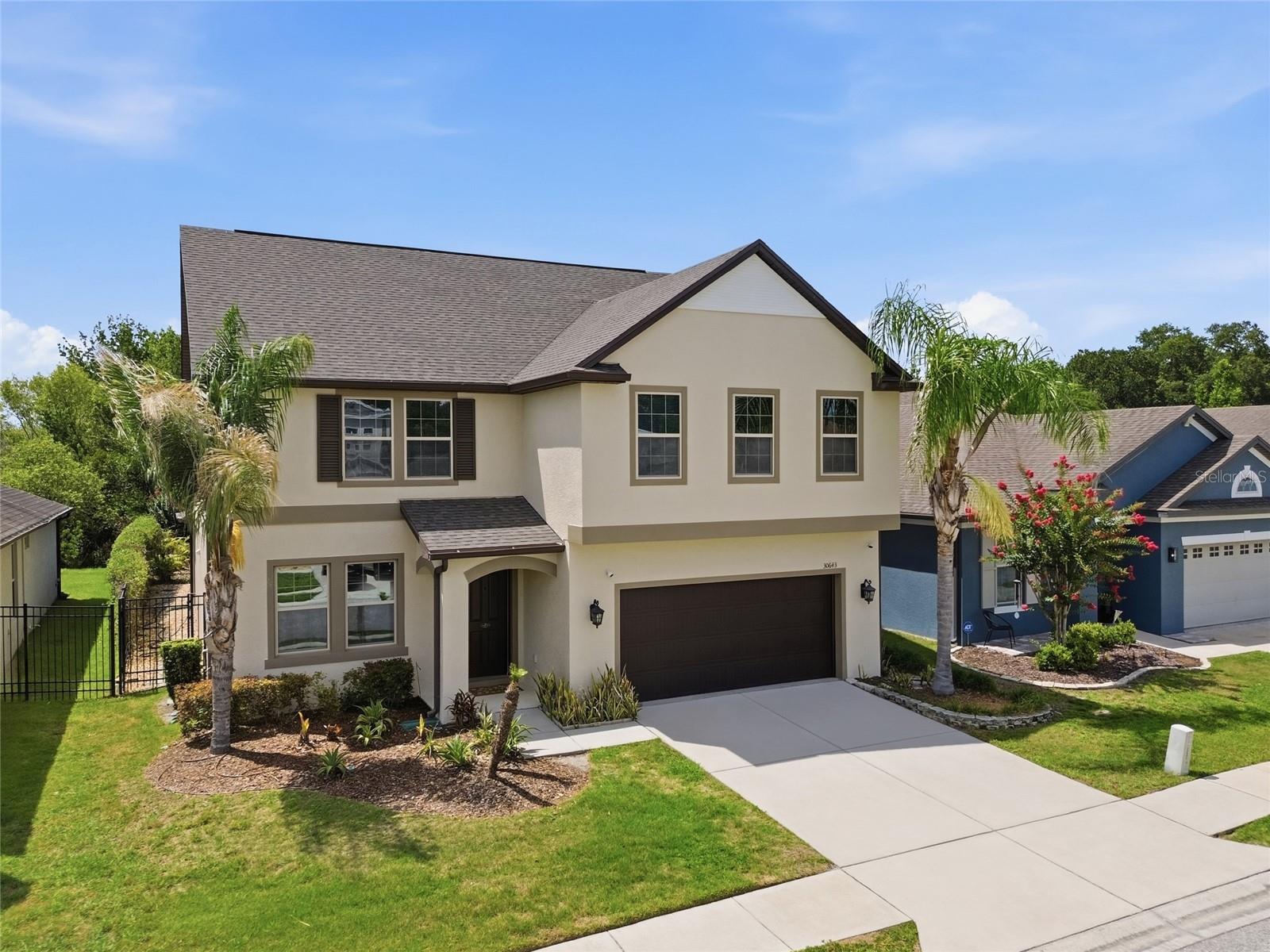 30643 Walker Cup Pl Property Photo 3