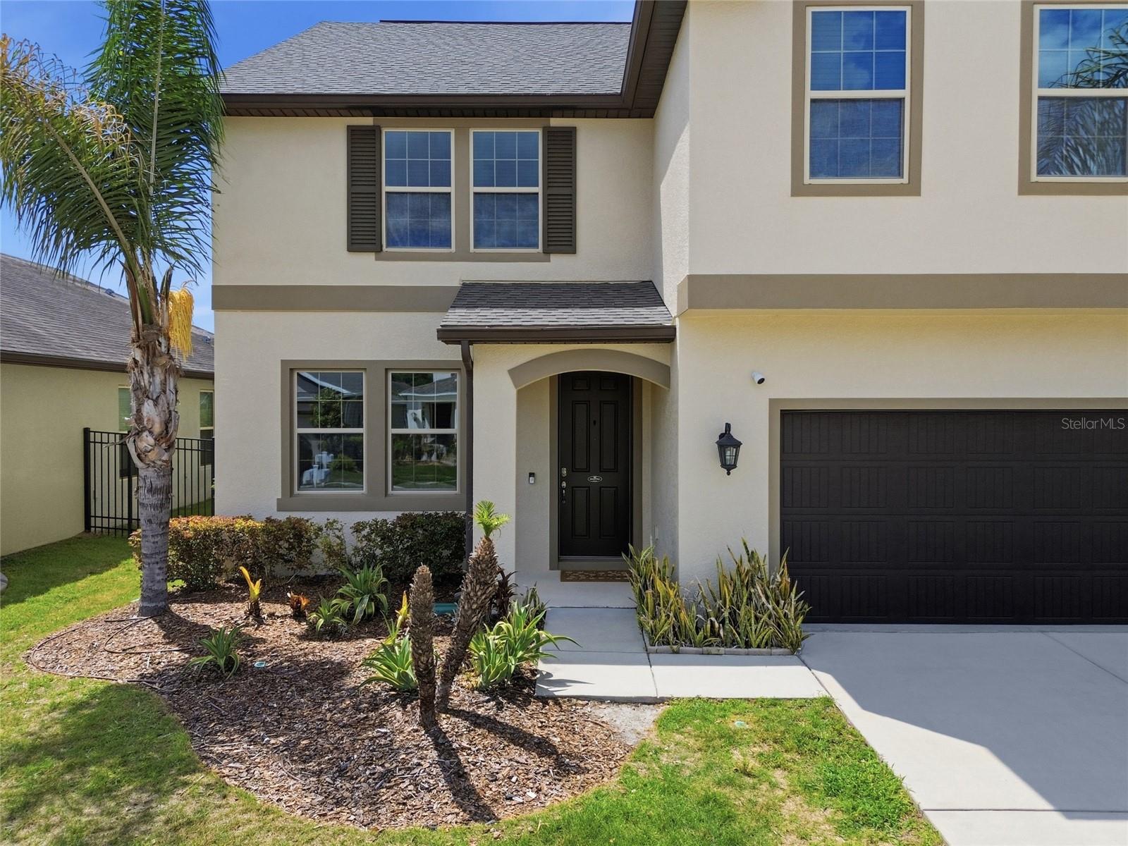 30643 Walker Cup Pl Property Photo 4