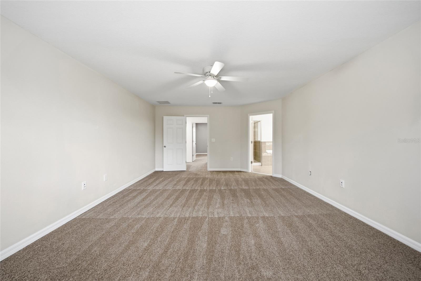 30643 Walker Cup Pl Property Photo 12