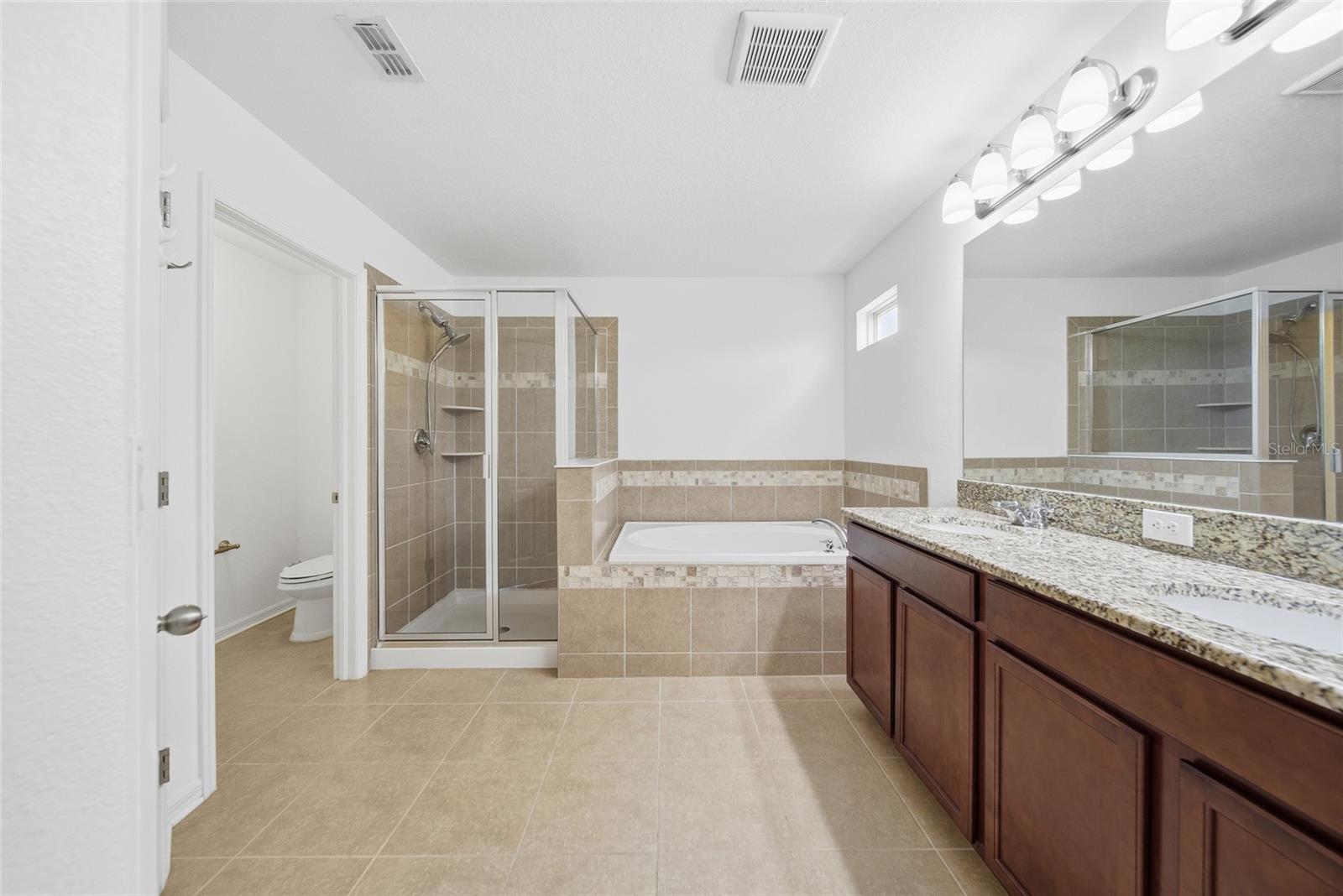 30643 Walker Cup Pl Property Photo 14