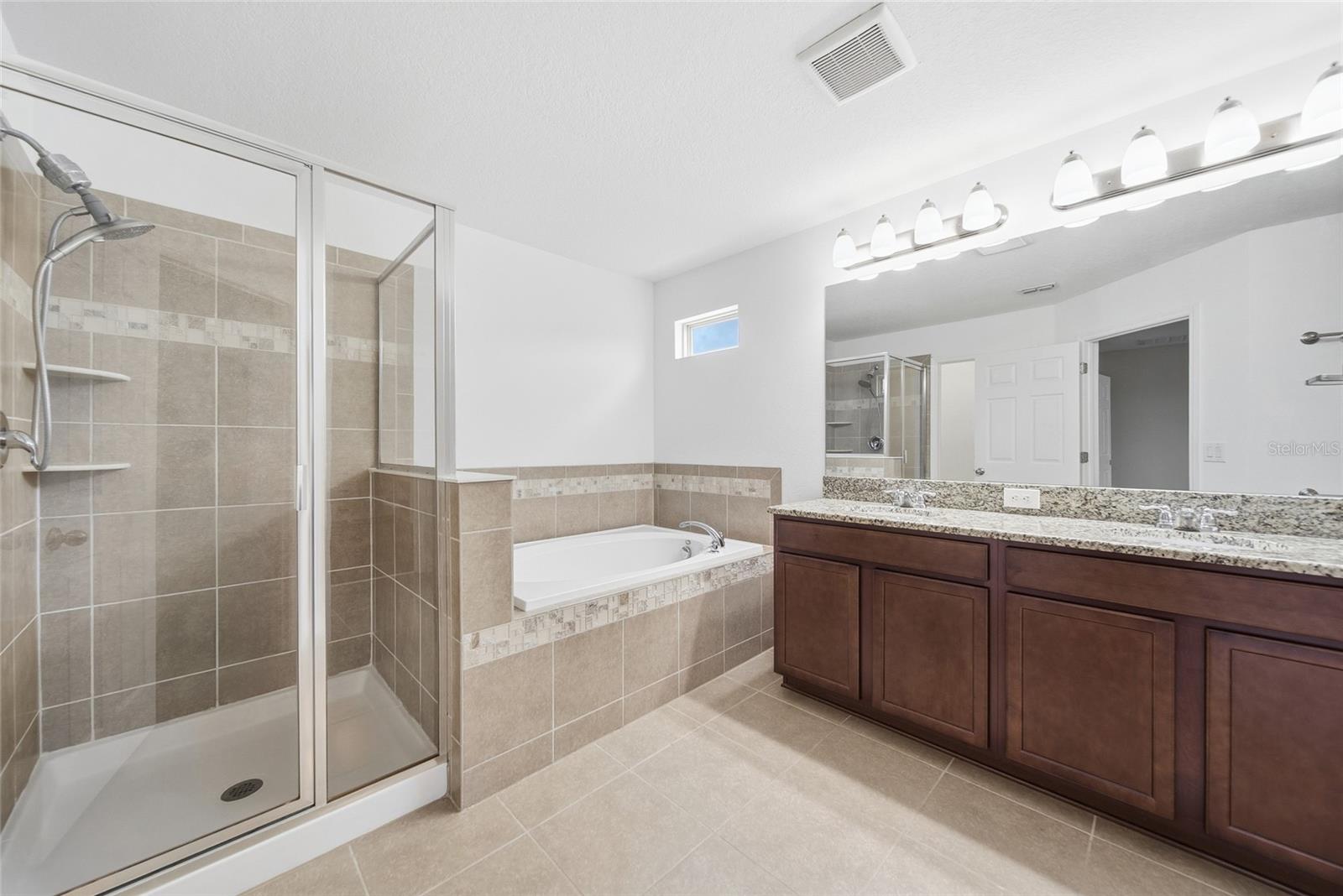 30643 Walker Cup Pl Property Photo 15