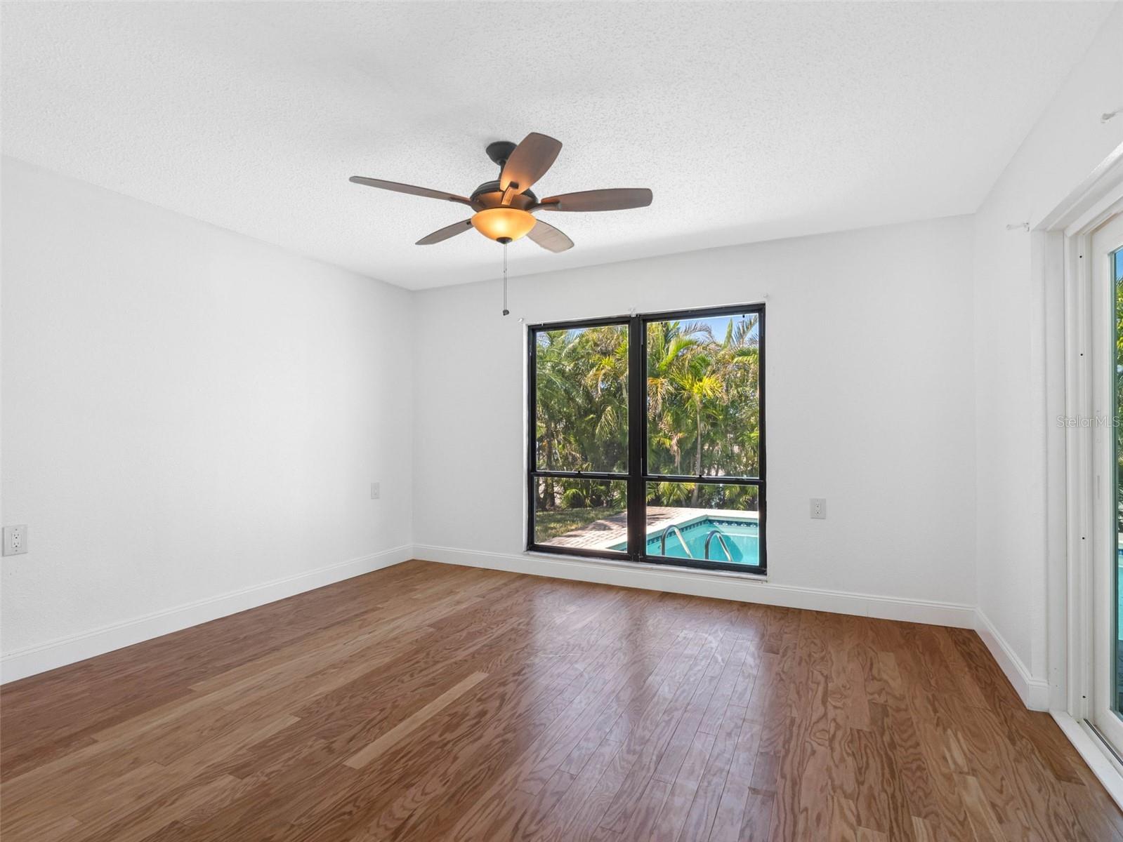 562 Johns Pass Ave Property Photo 39