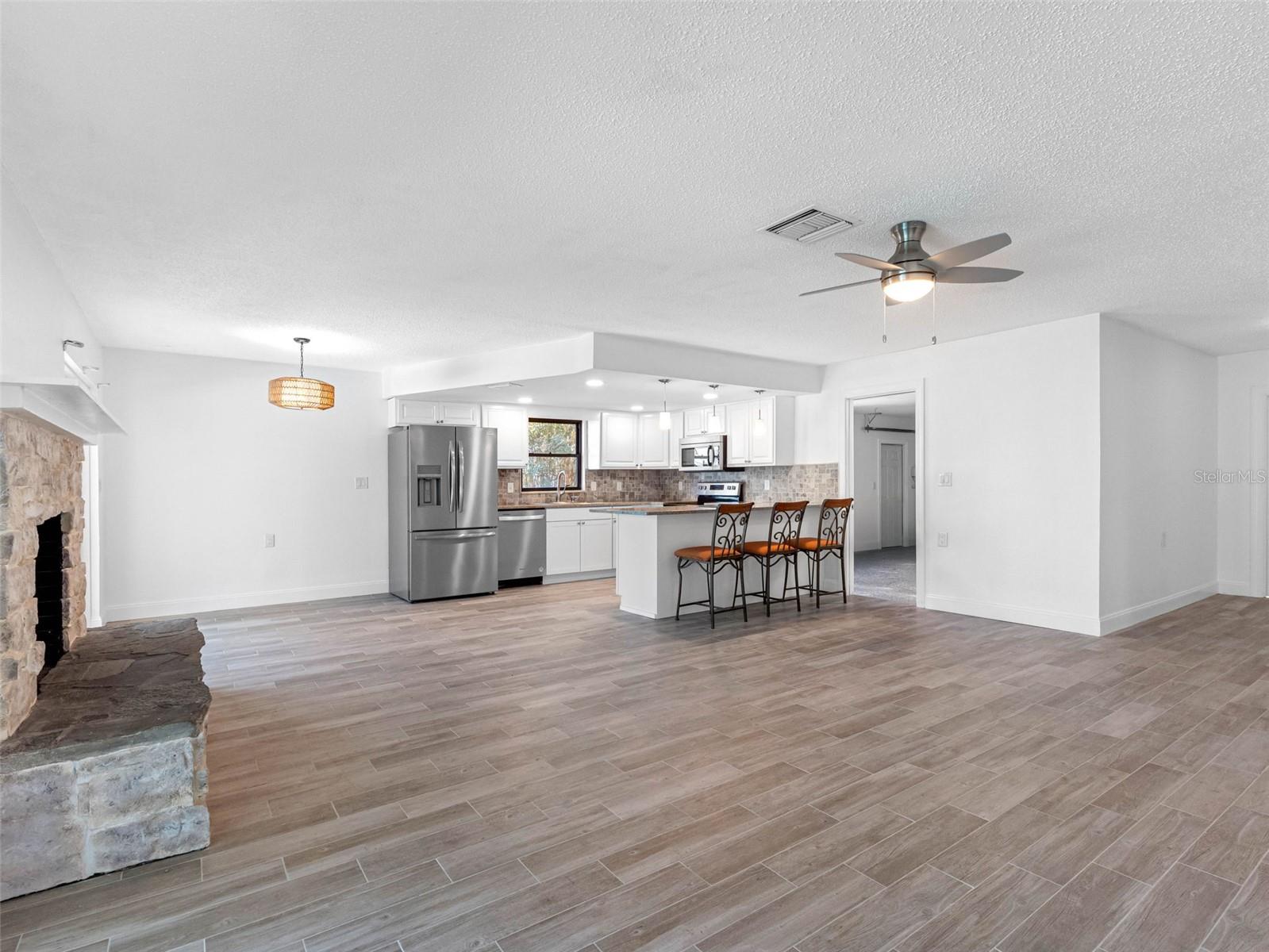 562 Johns Pass Ave Property Photo 54