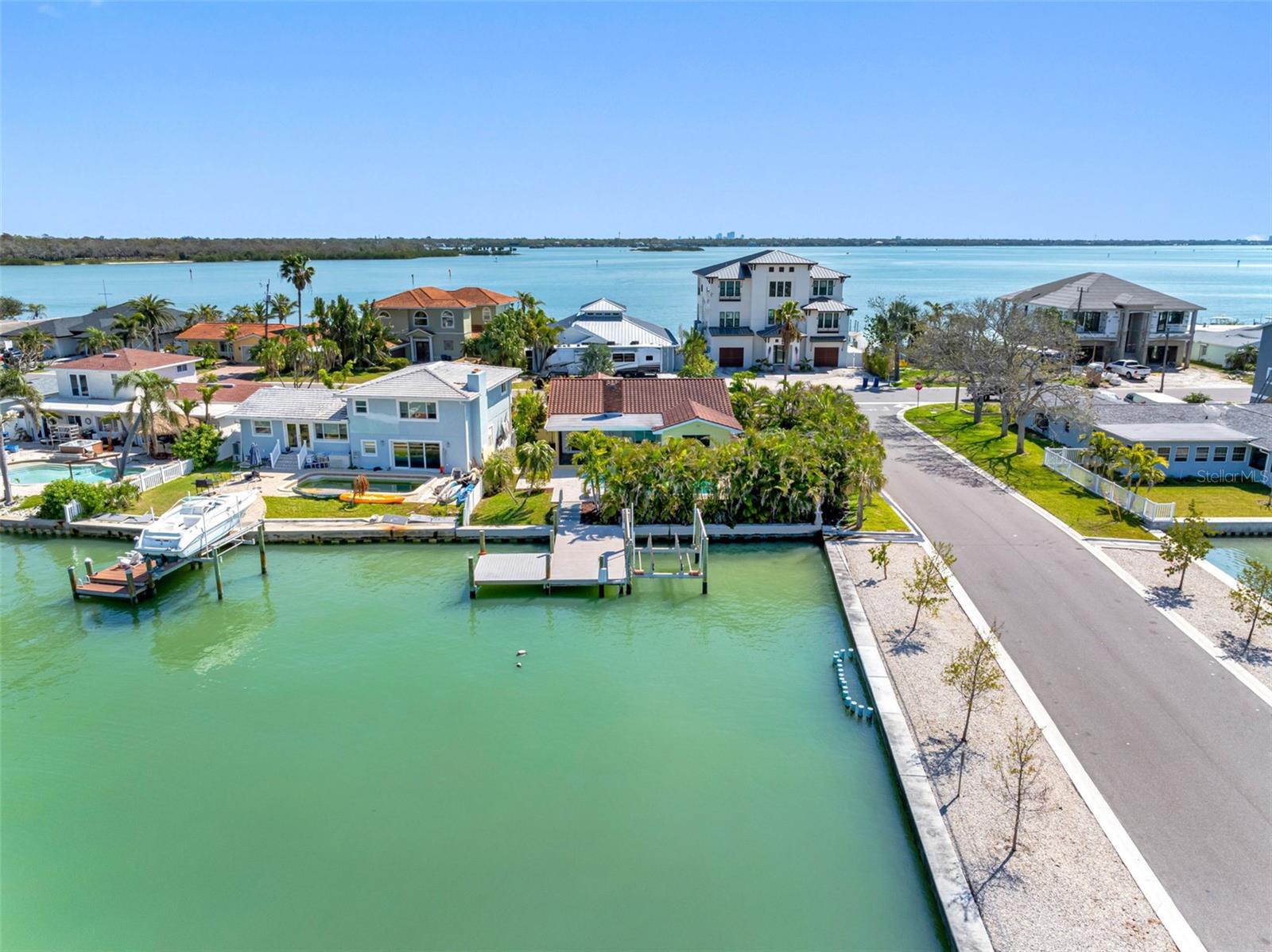 562 Johns Pass Ave Property Photo 88