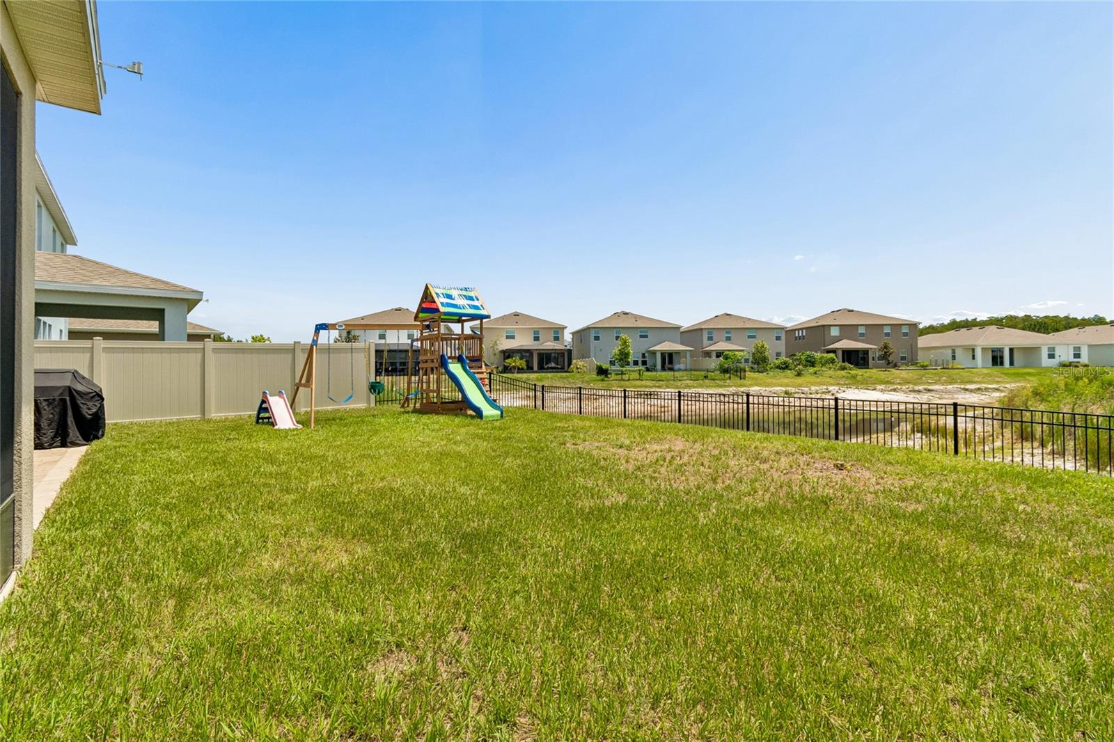 2510 Warren Acres Blvd Property Photo 44